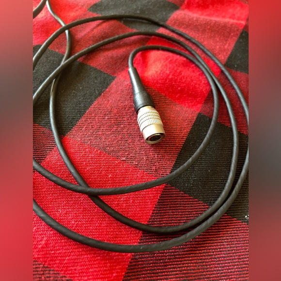 Wireless Headset Microphone - Picture 3 of 3